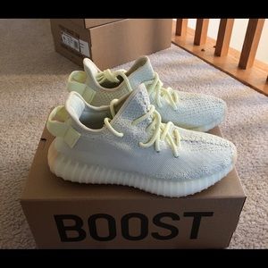 COPY - Yeezys butter size 5